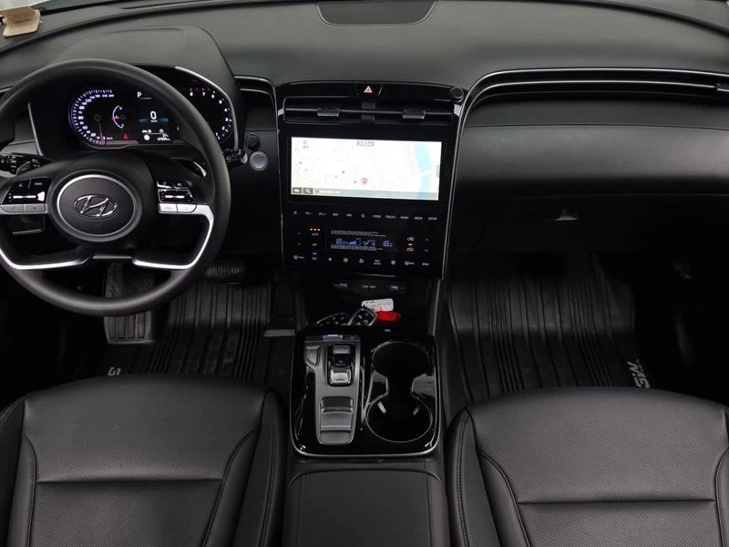 Hyundai Tucson 1.6 Automatic, снимка 7 - Автомобили и джипове - 55843322