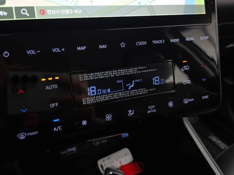 Hyundai Tucson 1.6 Automatic, снимка 17 - Автомобили и джипове - 55843322