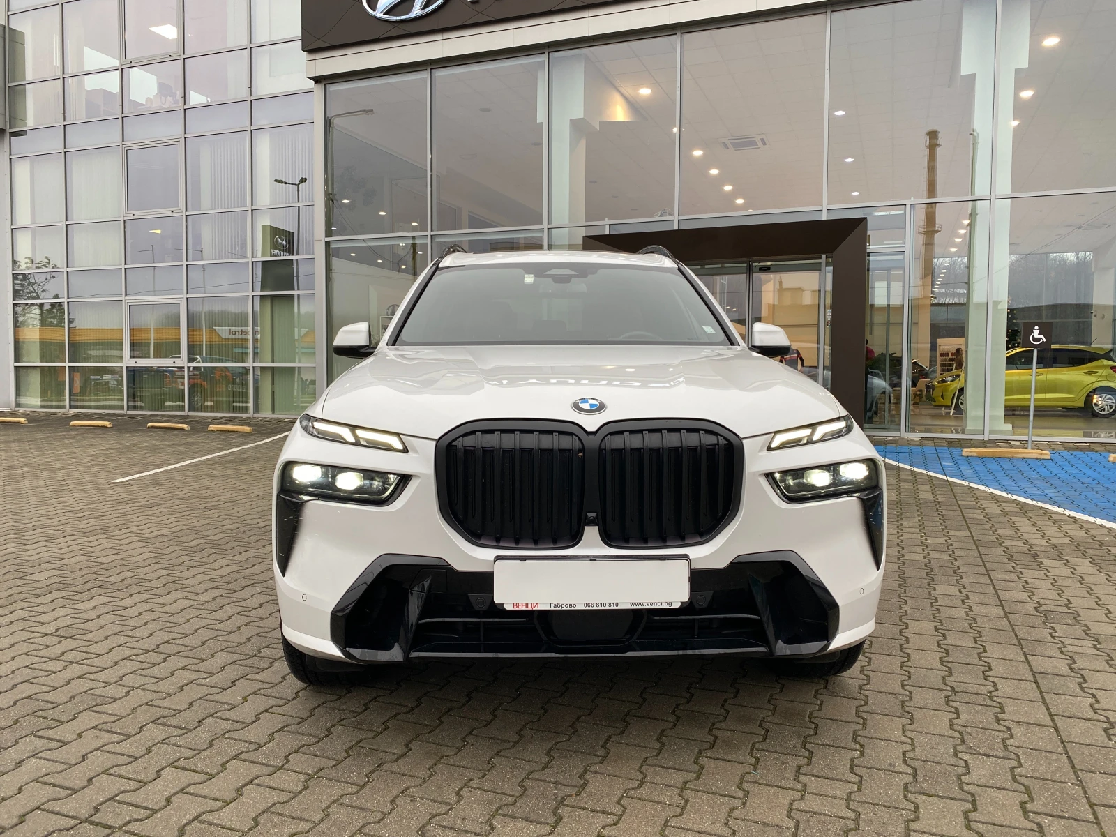 BMW X7 xDrive40d M Sport 6+ 1, снимка 1