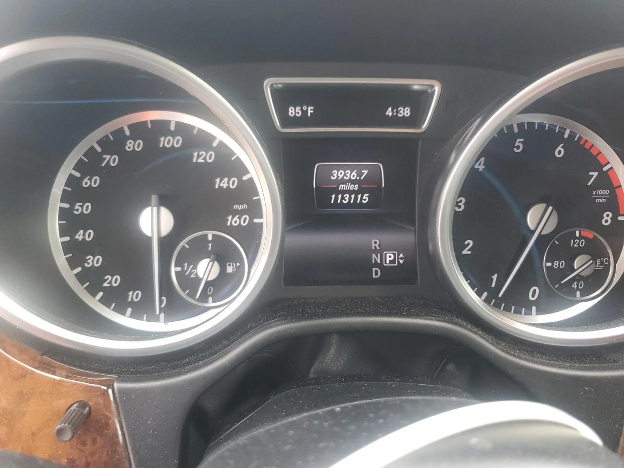 Mercedes-Benz GL 550 4MATIC - изображение 10