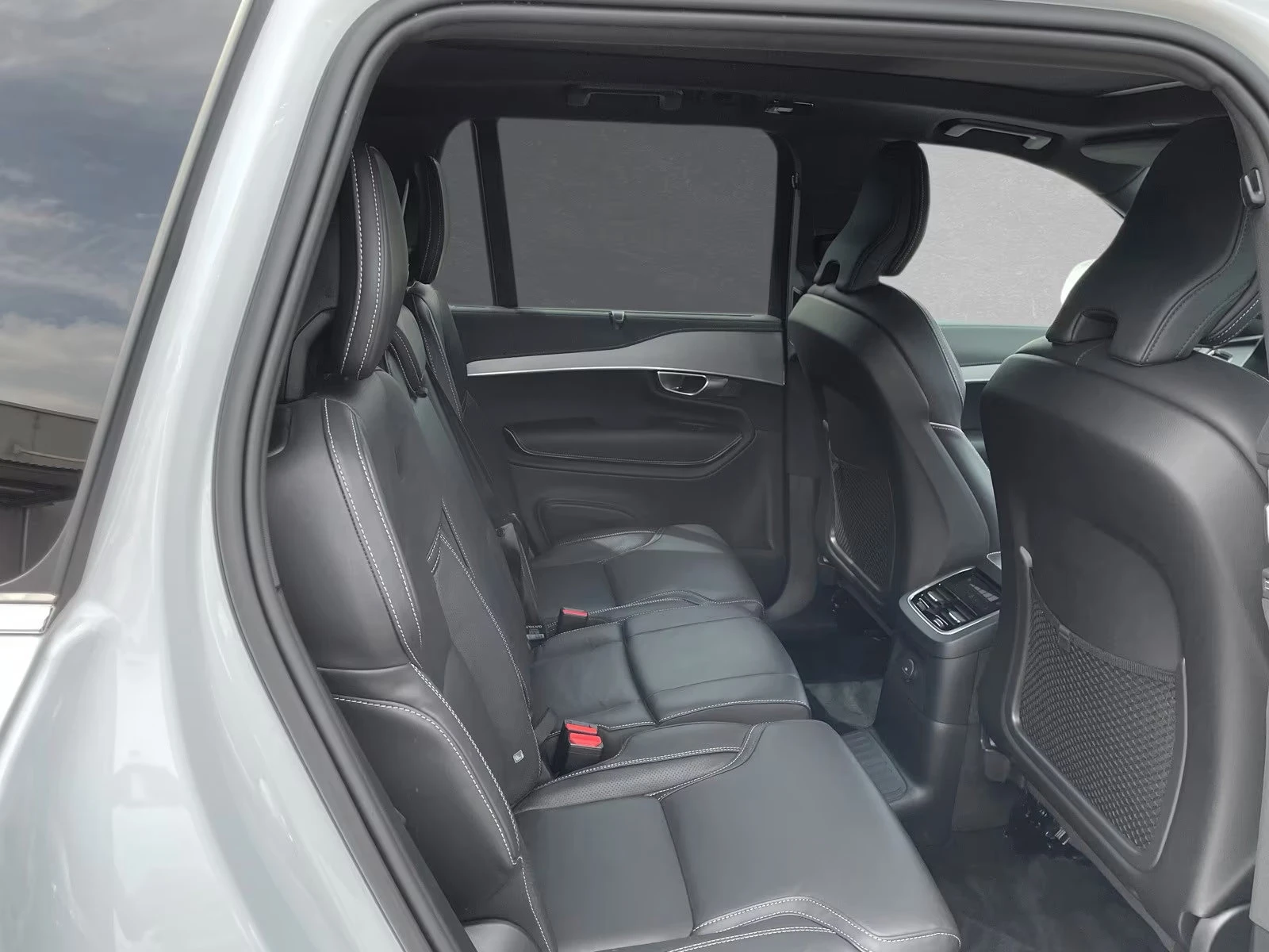 Volvo Xc90 2.0T8-BRIGHT/455HP/PANO/H&K/CAM/DIGI/ACC/AMBI/158g - изображение 7