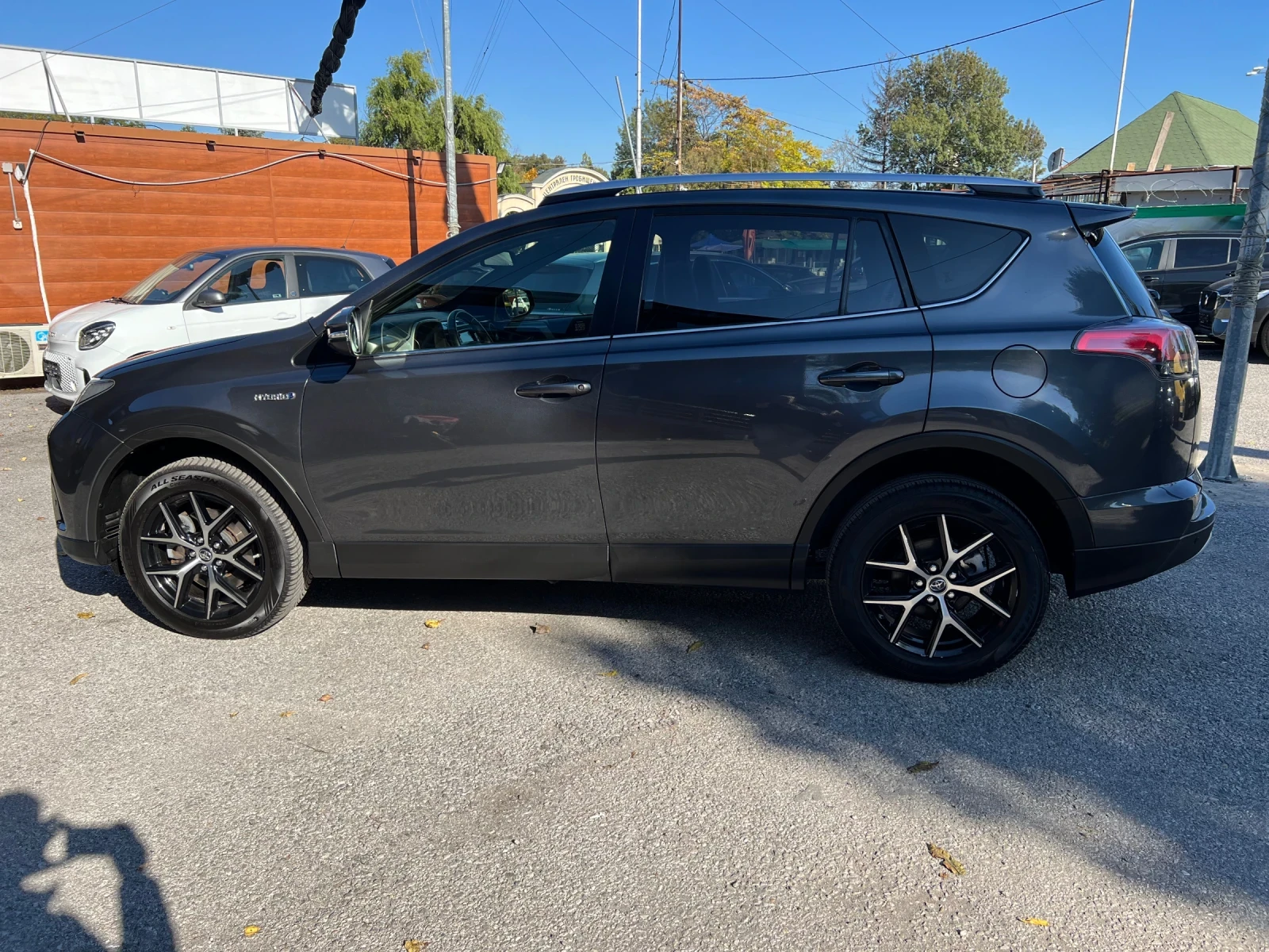 Toyota Rav4 2.5 Hybrid  142000 km!!!! Keyless Камера | Mobile.bg — изображение 8