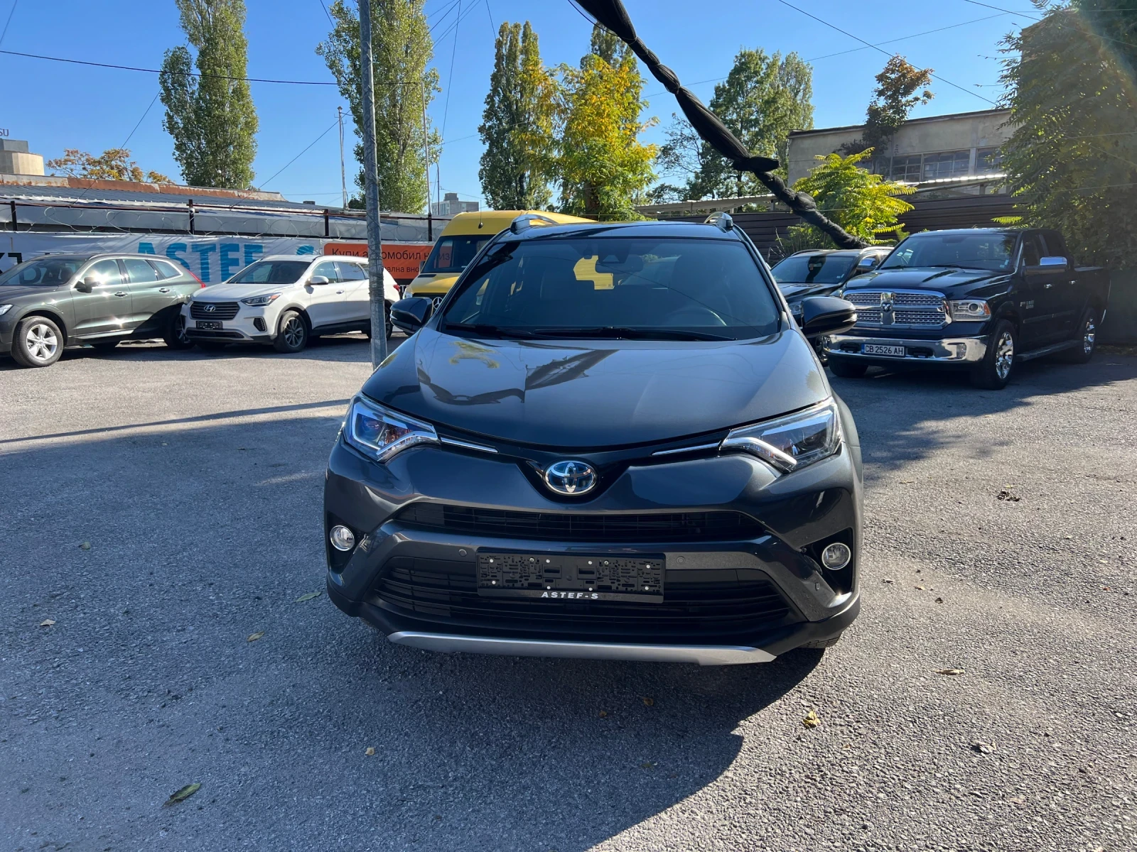 Toyota Rav4 2.5 Hybrid  142000 km!!!! Keyless Камера | Mobile.bg — изображение 2