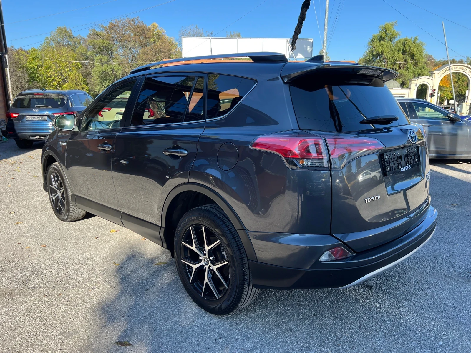 Toyota Rav4 2.5 Hybrid  142000 km!!!! Keyless Камера | Mobile.bg — изображение 7