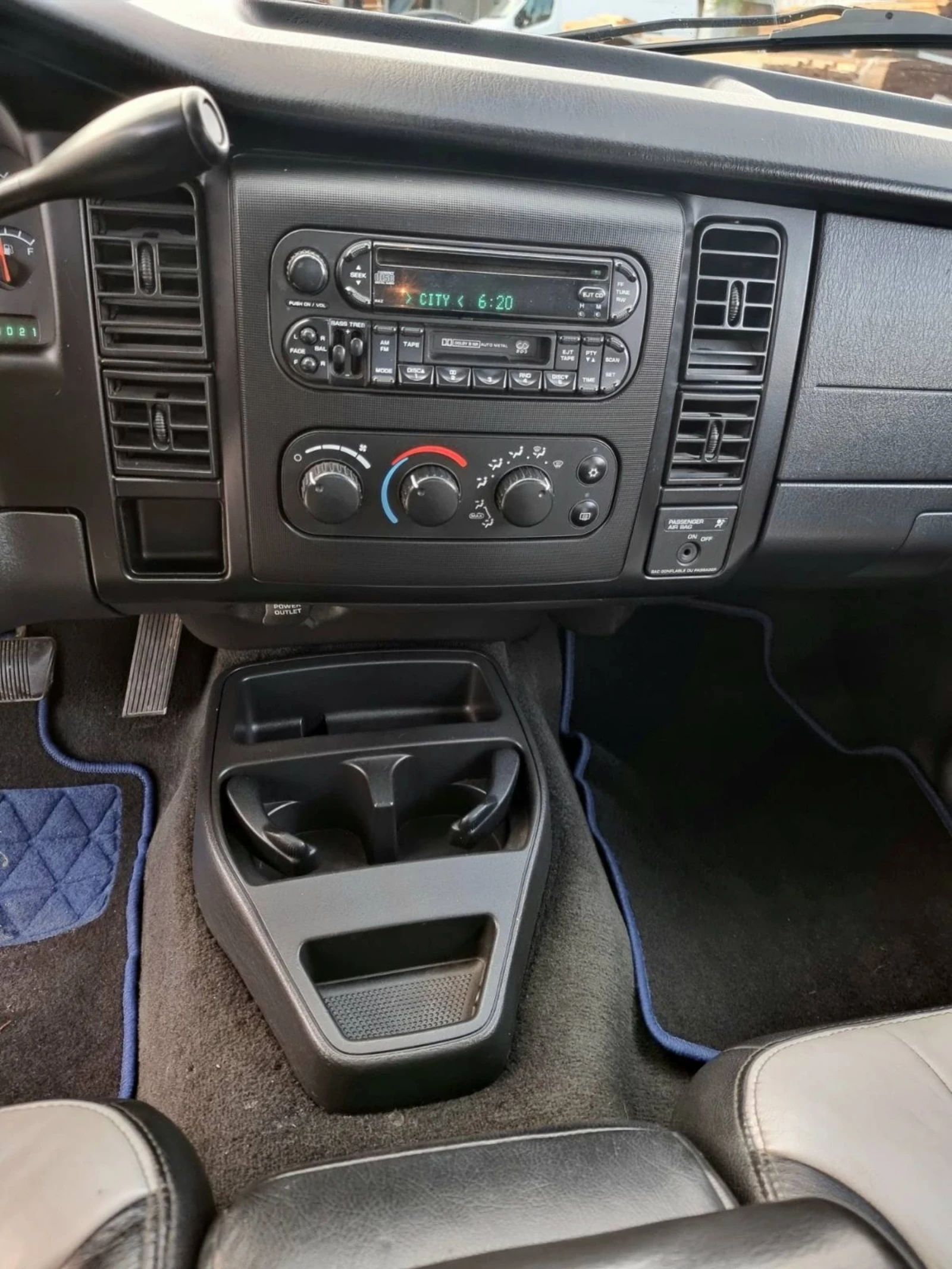 Dodge Dakota 5.9 - изображение 8