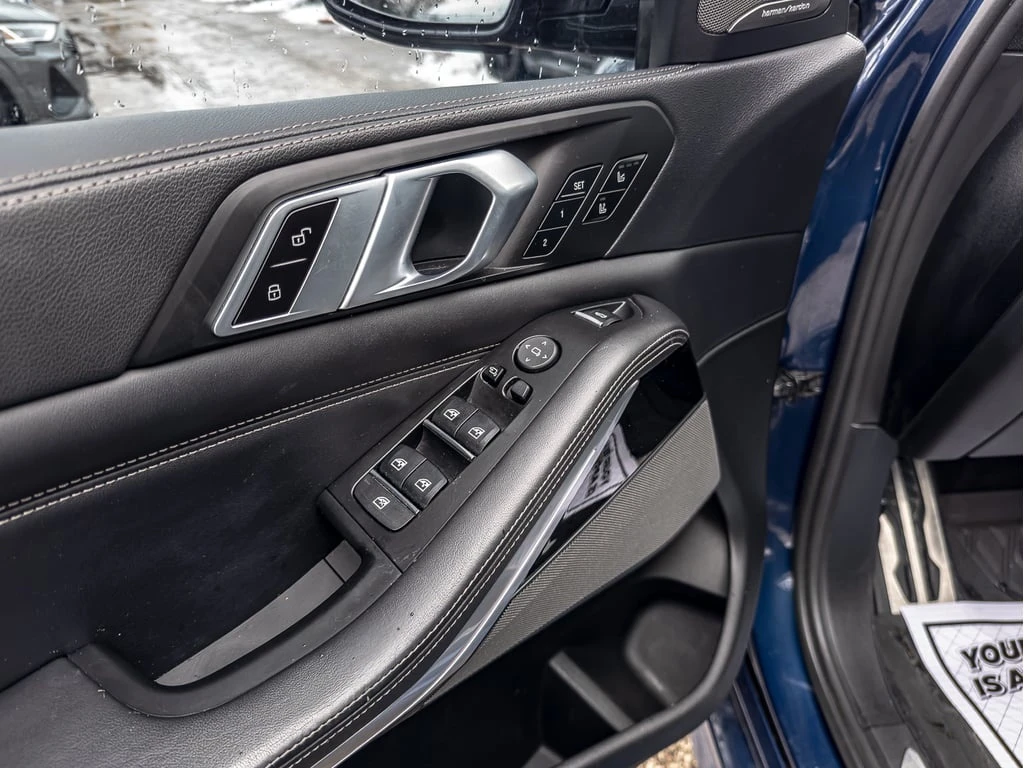 BMW X5 * АВТО КРЕДИТ* ЦЕНА ДО БГ * СЕРВИЗНА ИСТОРИЯ *  - изображение 7