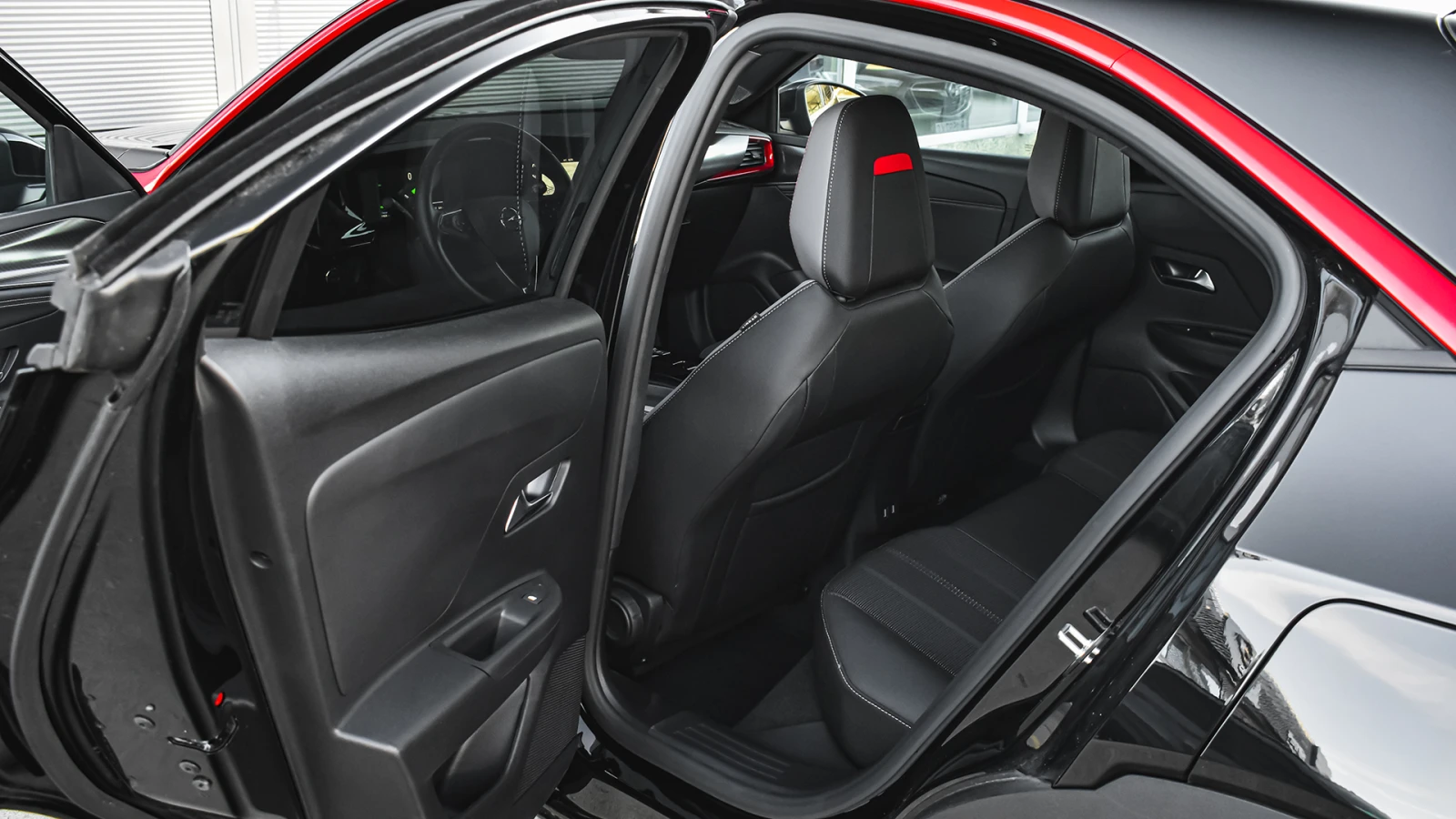 Opel Mokka e-GS Line 50 kWh, снимка 9 - Автомобили и джипове - 53815598