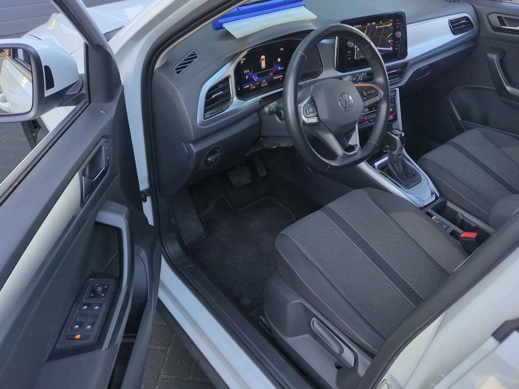 VW T-Roc  T-ROC 1.5 TSI Life Business, снимка 8 - Автомобили и джипове - 53949669