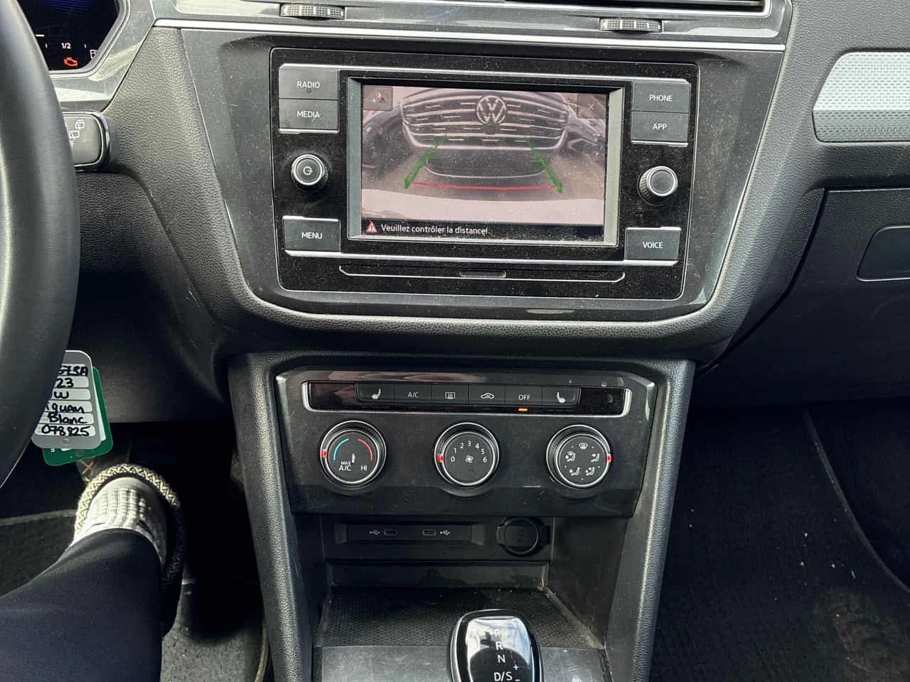 VW Tiguan Trendline /CARFAX/CAMERA/ПОДГРЕВИ, снимка 8 - Автомобили и джипове - 54528744