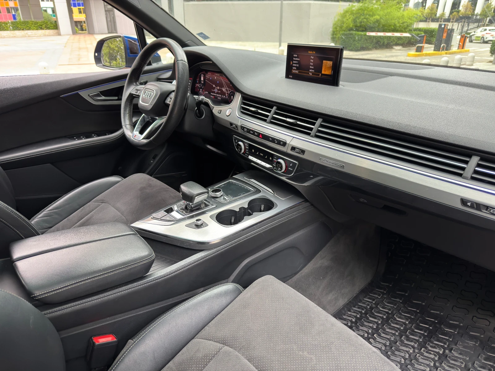 Audi Q7 S Line* Matrix* BOSE* N1, снимка 10 - Автомобили и джипове - 55413566