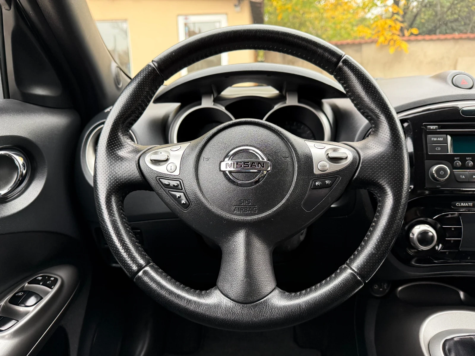Nissan Juke 1.5dCI EURO5b, снимка 11 - Автомобили и джипове - 56666572