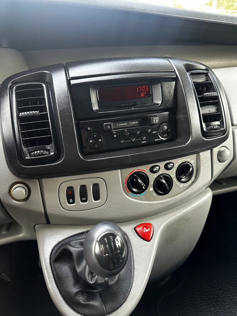 Renault Trafic 1.9dCi/ КЛИМА/ MAXI, снимка 9 - Бусове и автобуси - 51890756