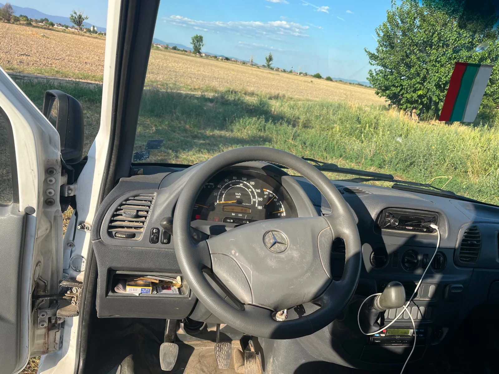 Mercedes-Benz Sprinter 413 413 cdi, снимка 9 - Бусове и автобуси - 56519136
