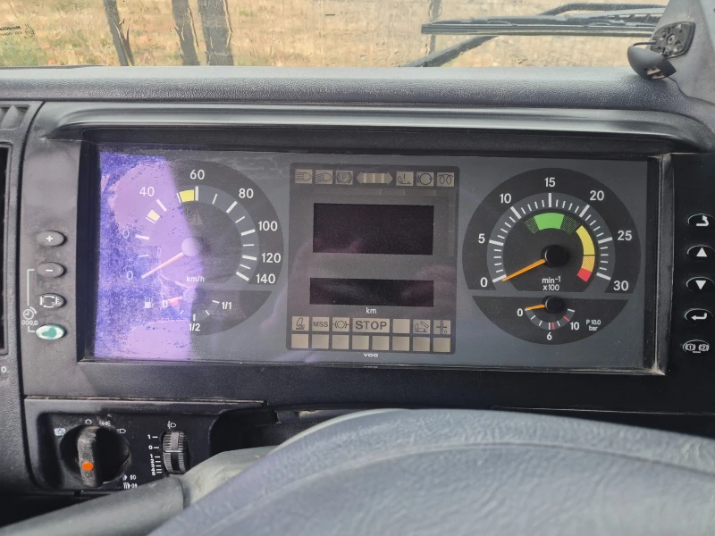 Mercedes-Benz Atego 817 тристранен самосвал , снимка 9 - Камиони - 52806095