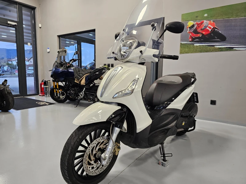 Piaggio Beverly 300ie, 2016г., снимка 7 - Мотоциклети и мототехника - 49634169