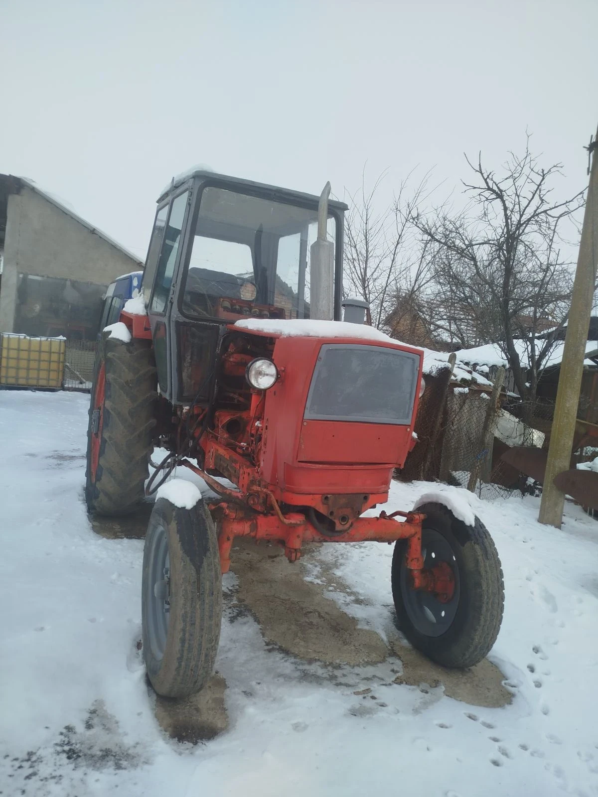 Трактор ЮМЗ, снимка 1