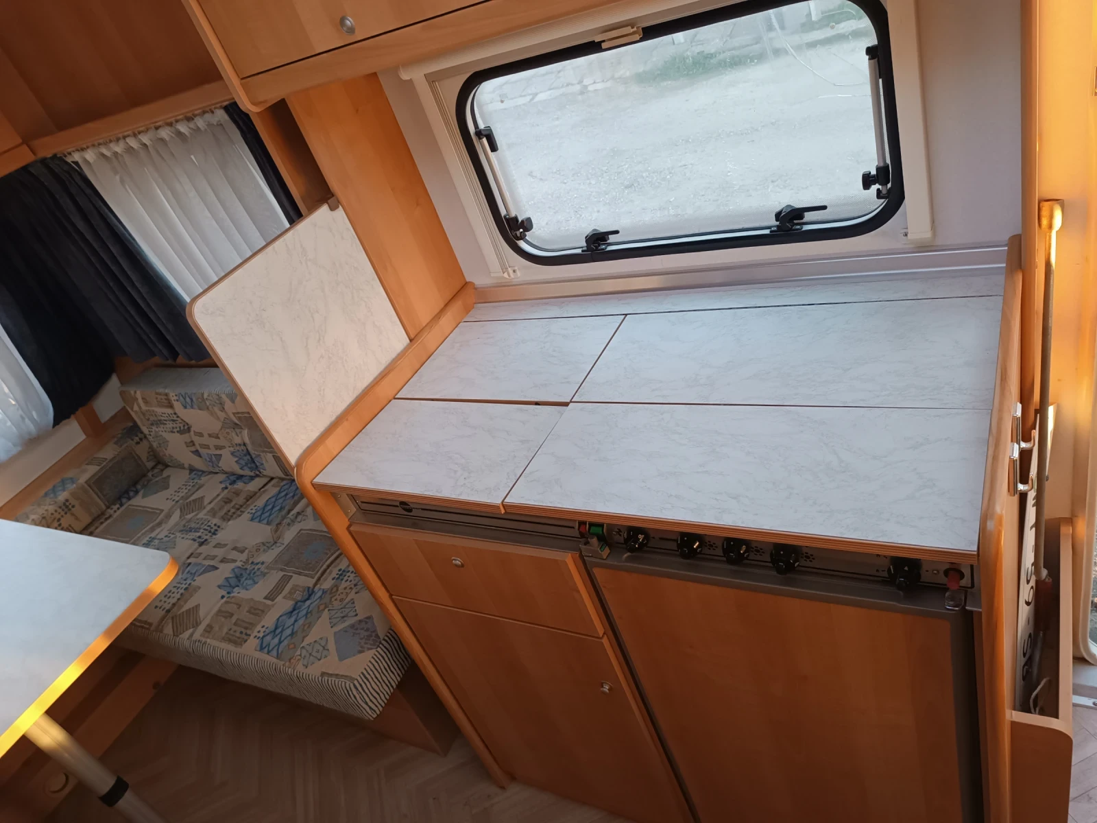 Каравана Bursner, снимка 8 - Каравани и кемпери - 54130468