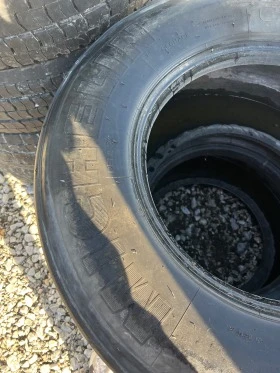      445/45R19.5