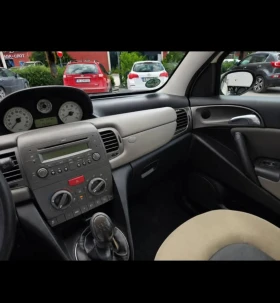 Lancia Ypsilon 1.3i 16v , снимка 7