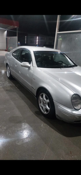 Mercedes-Benz CLK, снимка 4