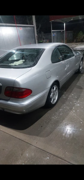 Mercedes-Benz CLK, снимка 2