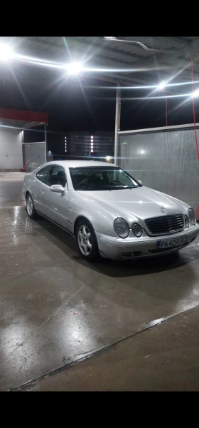 Mercedes-Benz CLK, снимка 1