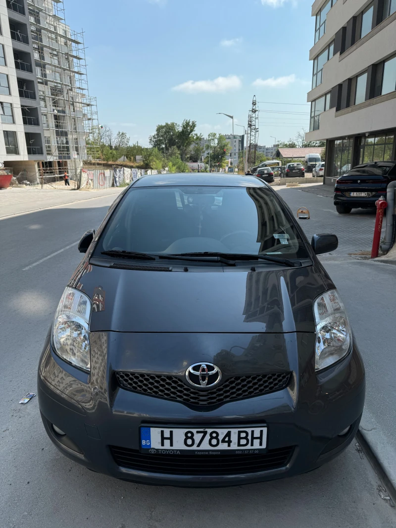 Toyota Yaris 1.33 VVT-i, снимка 2 - Автомобили и джипове - 47441167