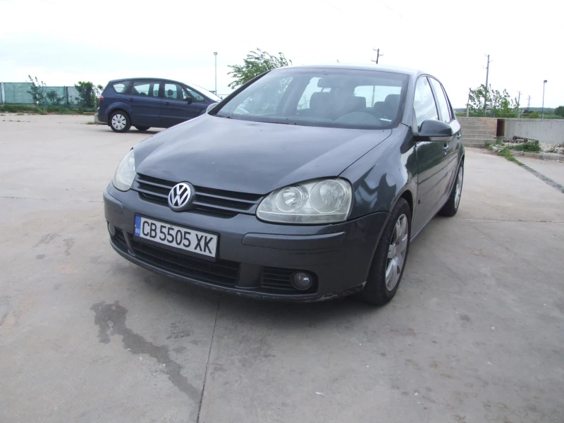 VW Golf 2.0tdi, снимка 5 - Автомобили и джипове - 48540949