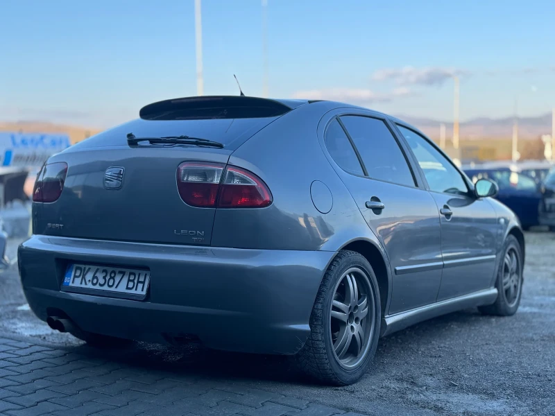 Seat Leon FR 210hp, снимка 4 - Автомобили и джипове - 48985608