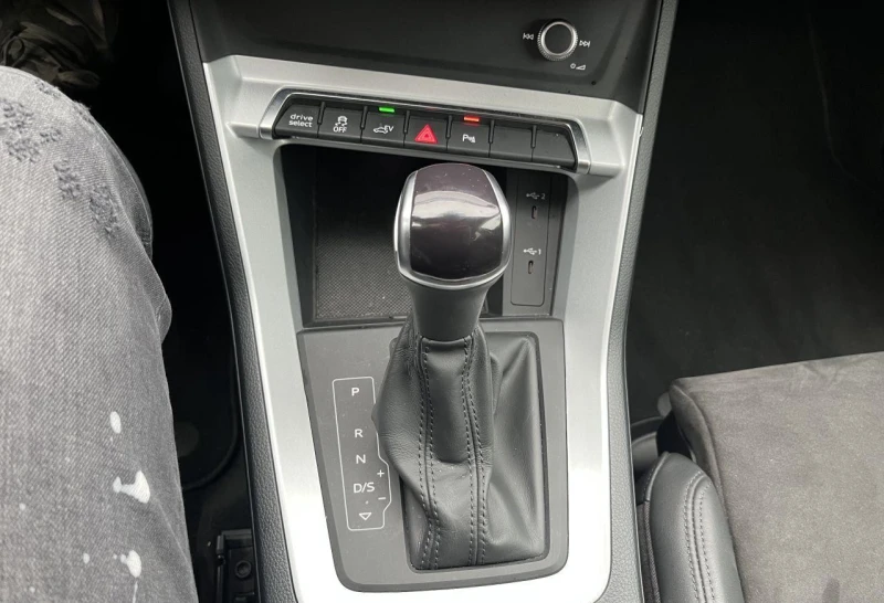 Audi Q3 Sportback 45 TFSI S Edition, снимка 14 - Автомобили и джипове - 52821720