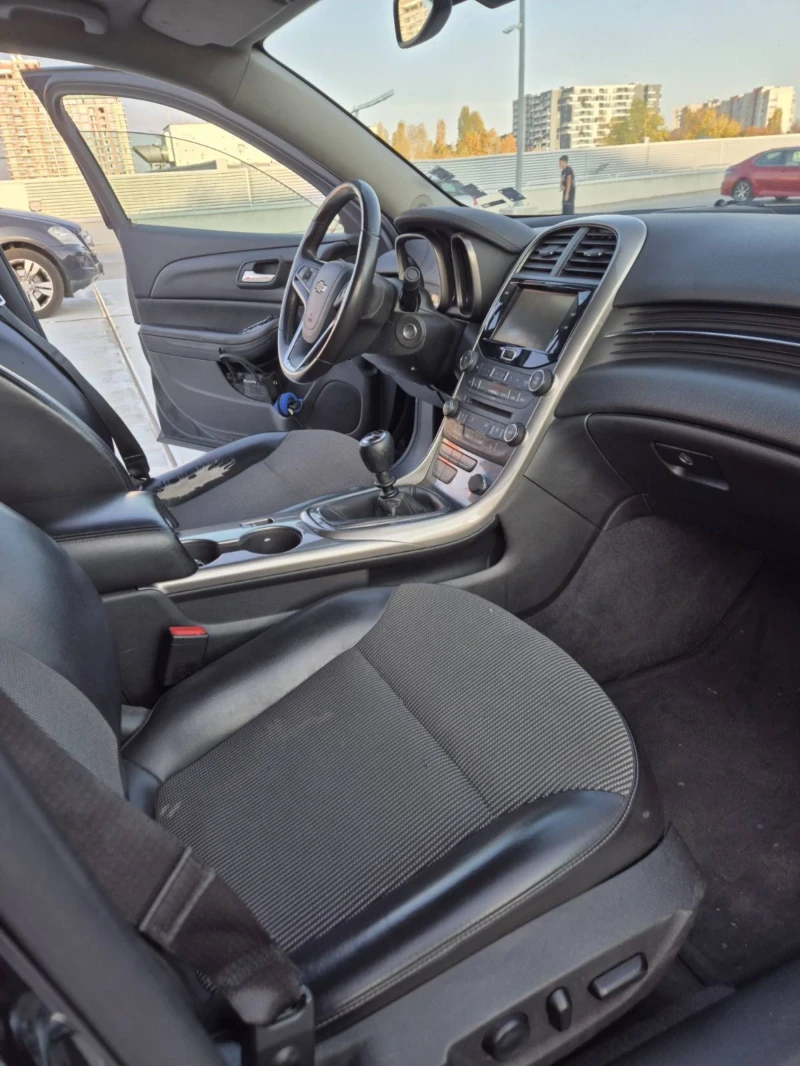 Chevrolet Malibu 2.0 DIESEL, снимка 8 - Автомобили и джипове - 52831157