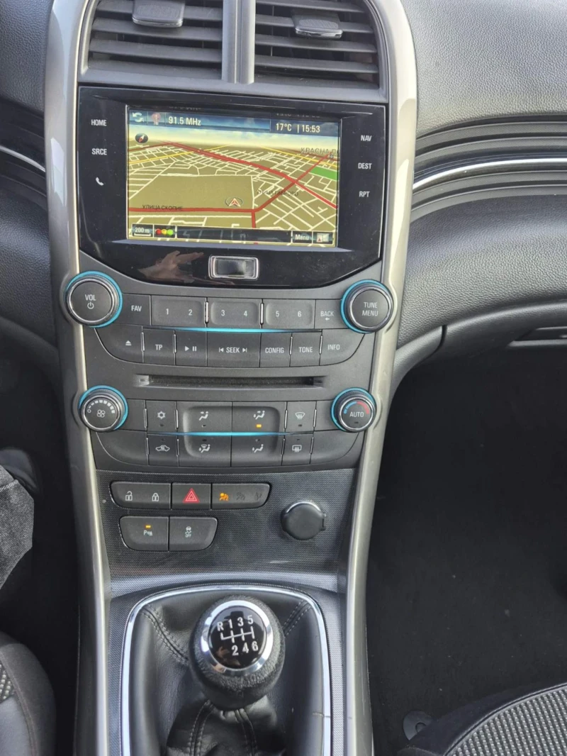 Chevrolet Malibu 2.0 DIESEL, снимка 14 - Автомобили и джипове - 52831157