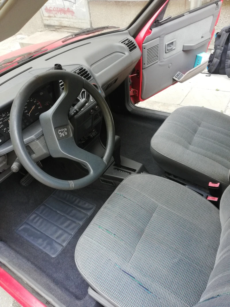 Peugeot 205 GTI, снимка 2 - Автомобили и джипове - 50867669