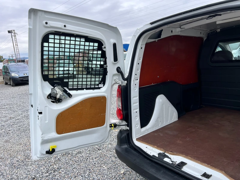 Citroen Berlingo, снимка 15 - Автомобили и джипове - 51881962