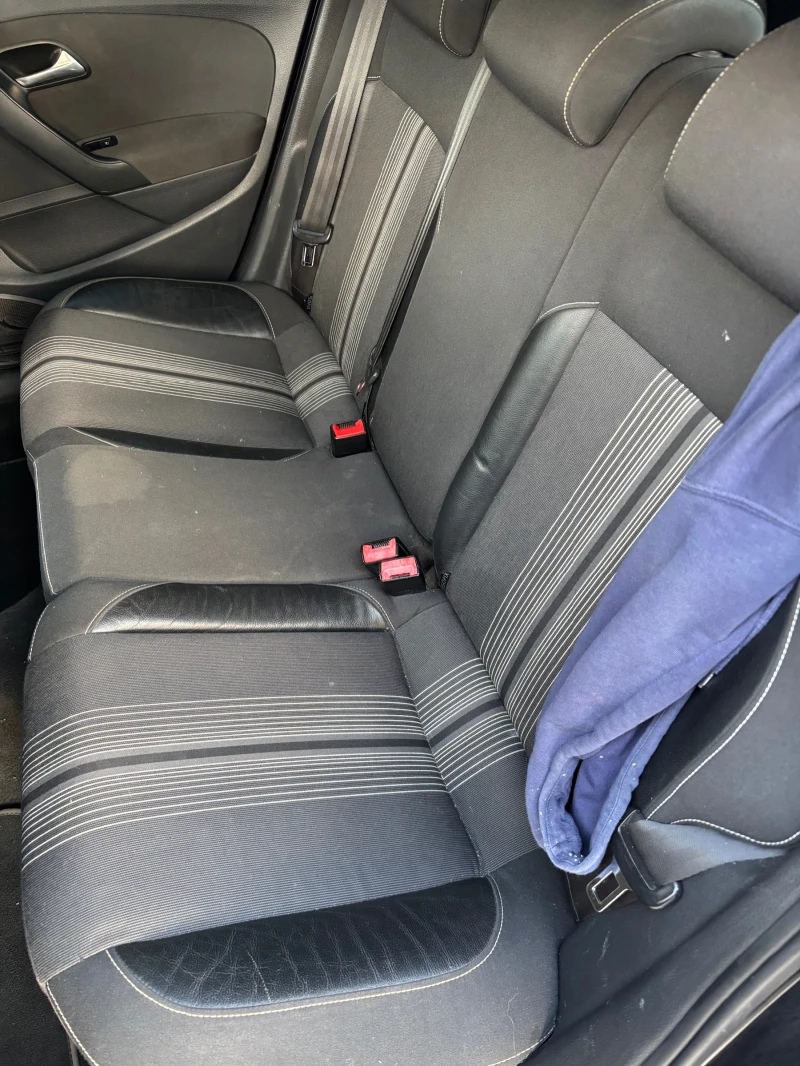 VW Polo Налична до 16 Януари, снимка 6 - Автомобили и джипове - 53057877