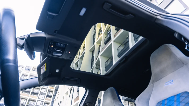 VW Golf Mk8 R Performance , снимка 11 - Автомобили и джипове - 53108012