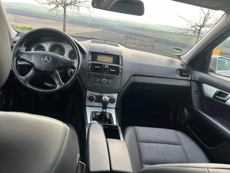 Mercedes-Benz C 250, снимка 6 - Автомобили и джипове - 53111400