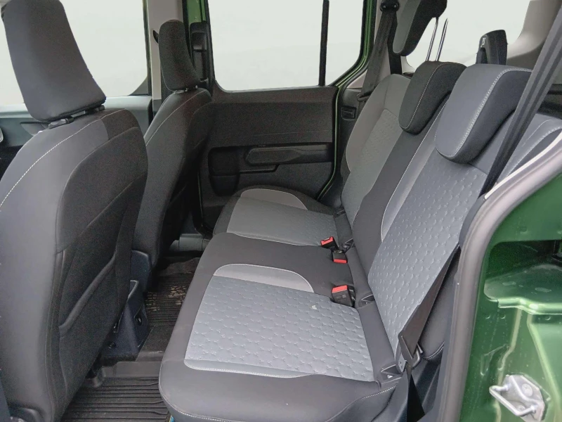 Ford Courier 1.0 EcoBoost, снимка 11 - Автомобили и джипове - 53277373