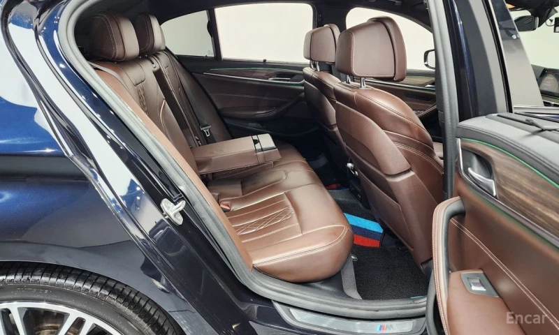 BMW 530, снимка 12 - Автомобили и джипове - 53415284