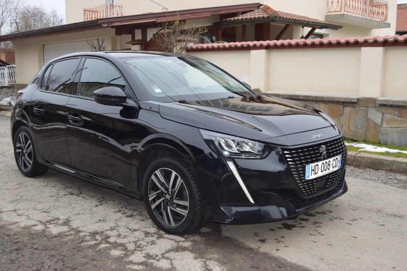 Peugeot 208, снимка 6 - Автомобили и джипове - 53560966