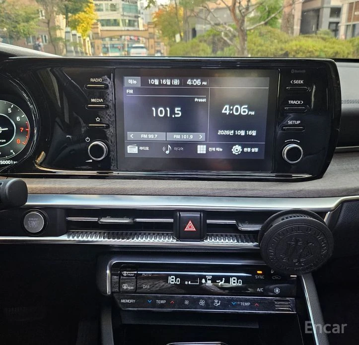 Kia K5 | Mobile.bg � ����������� 10