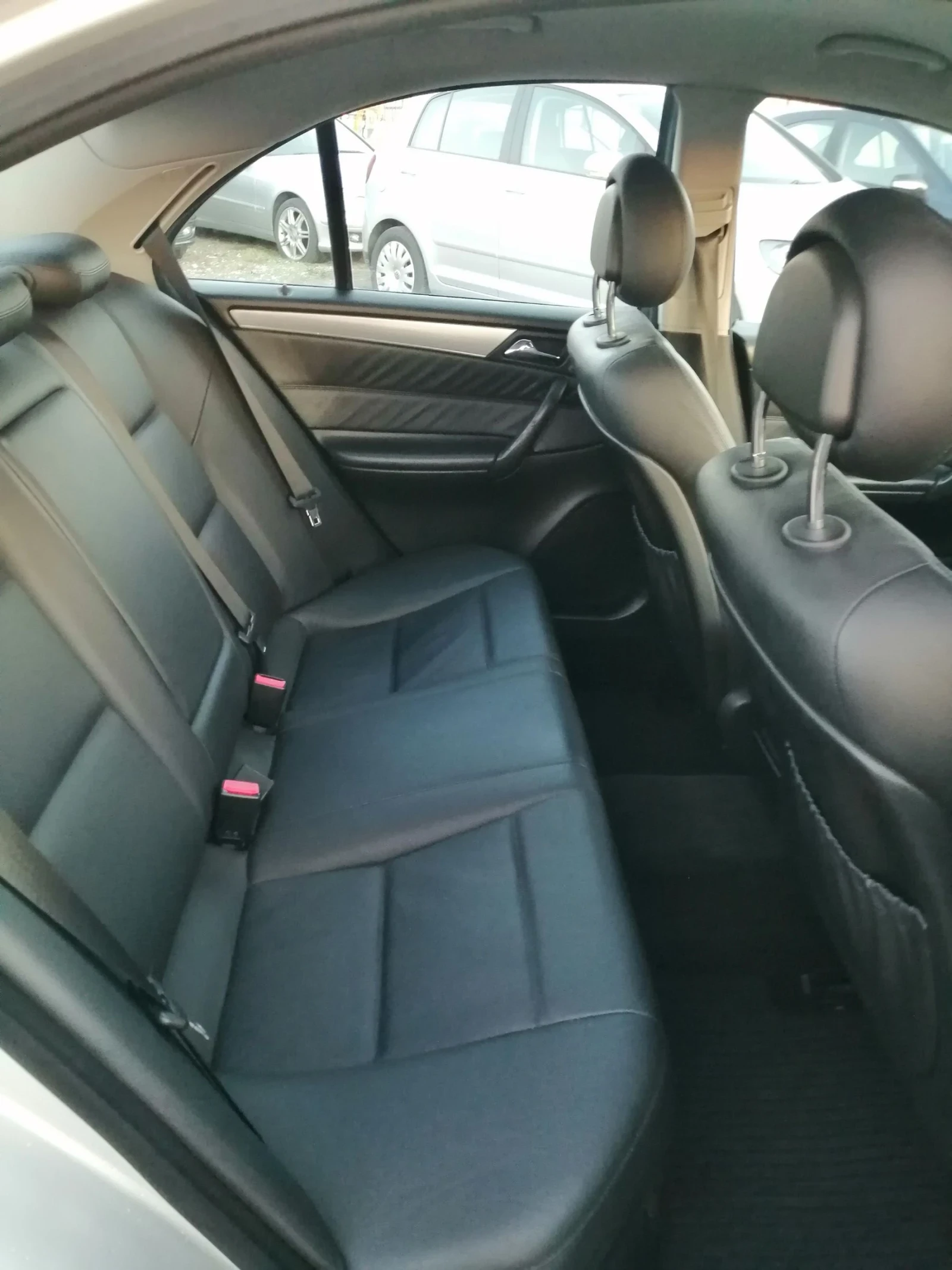 Mercedes-Benz C 220 CDI    | Mobile.bg   12