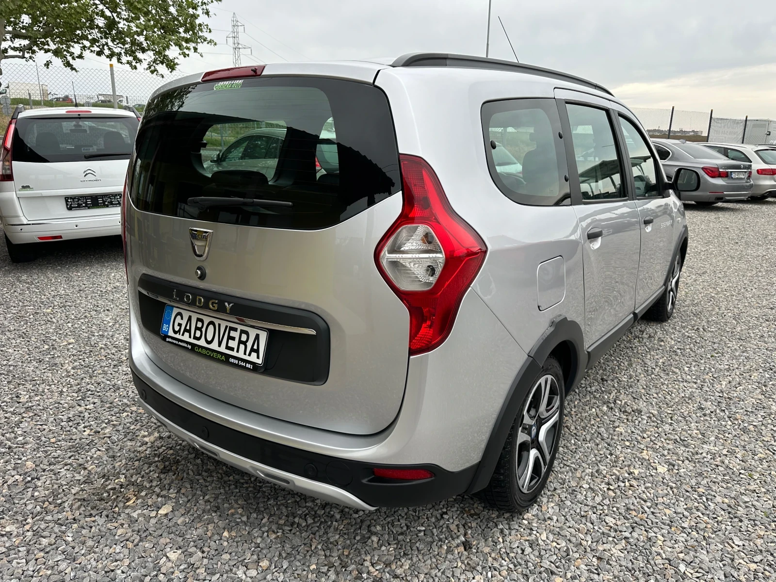 Dacia Lodgy STEPWAY 1.5dci 110кс. 7-местен - изображение 3
