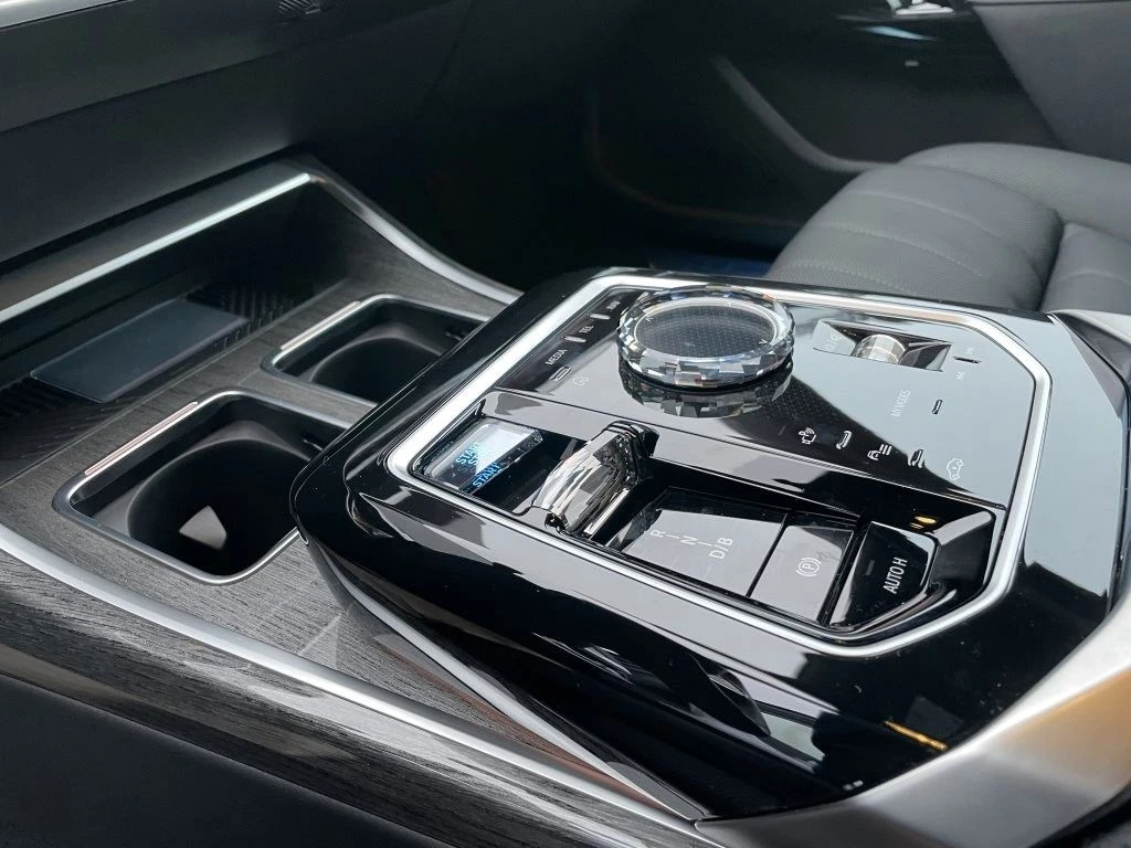 BMW i7 M70 xDrive = Shadow Line= Executive Drive Гаранция - изображение 8