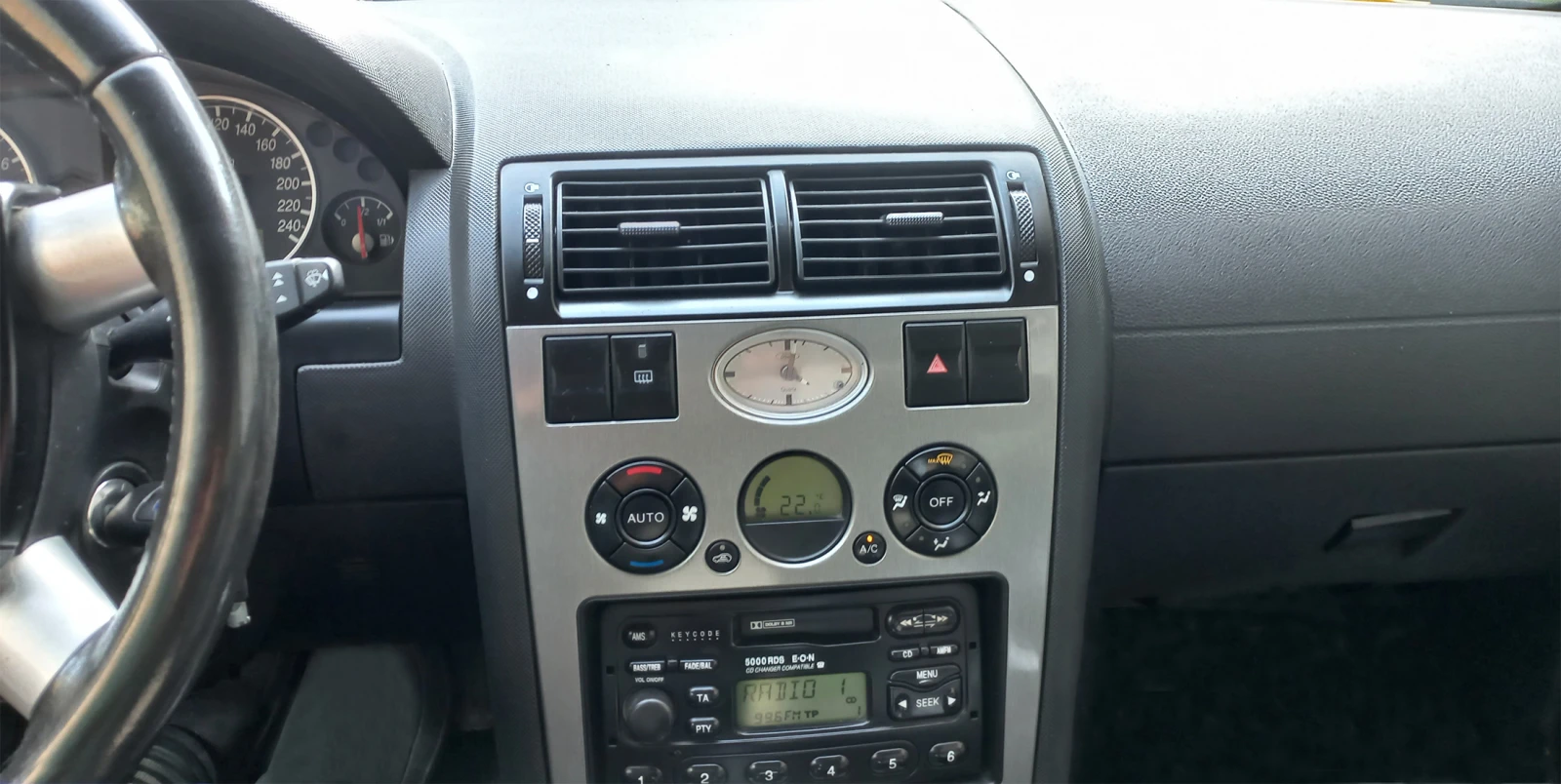 Ford Mondeo  - изображение 10