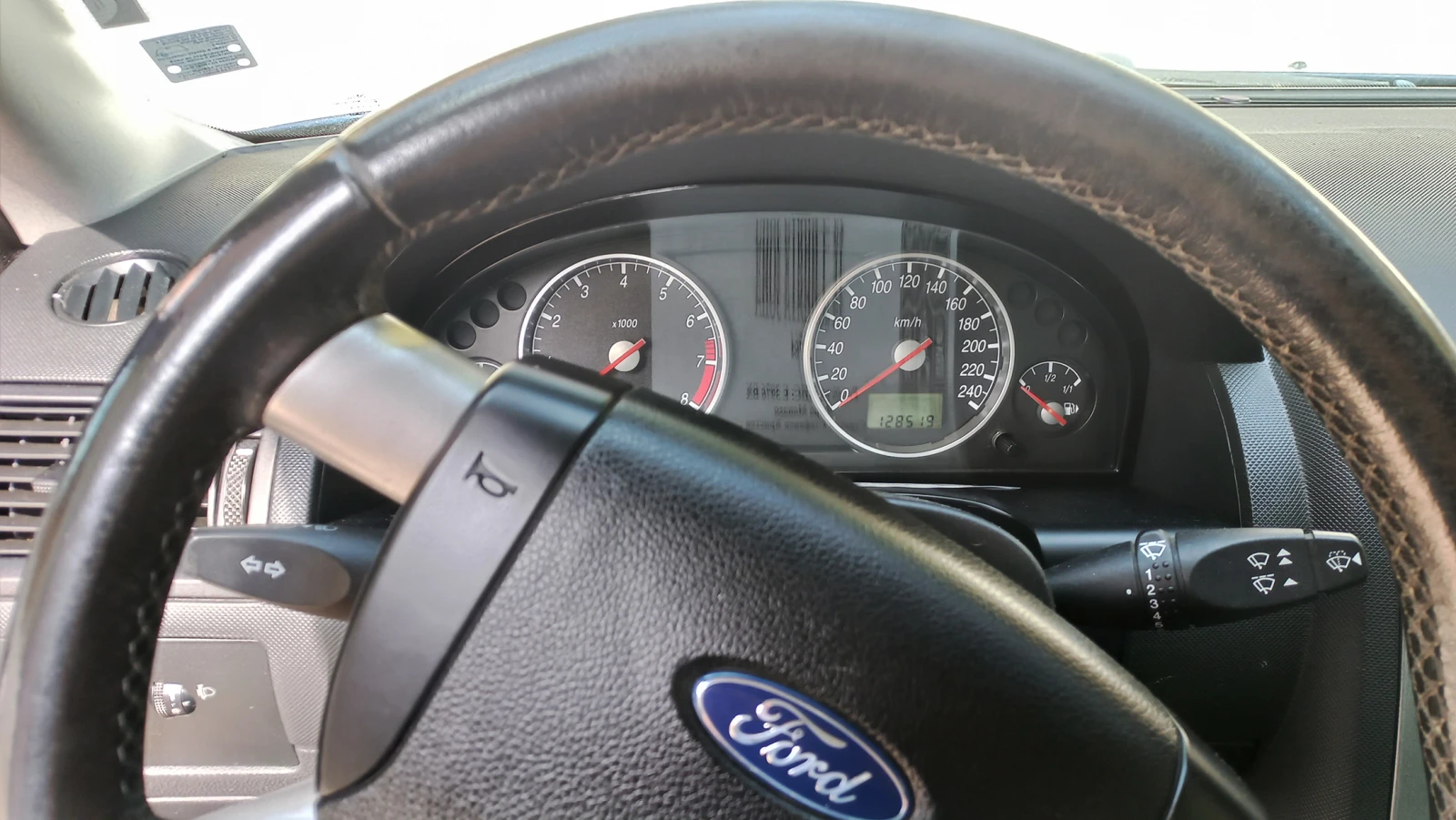 Ford Mondeo  - изображение 8