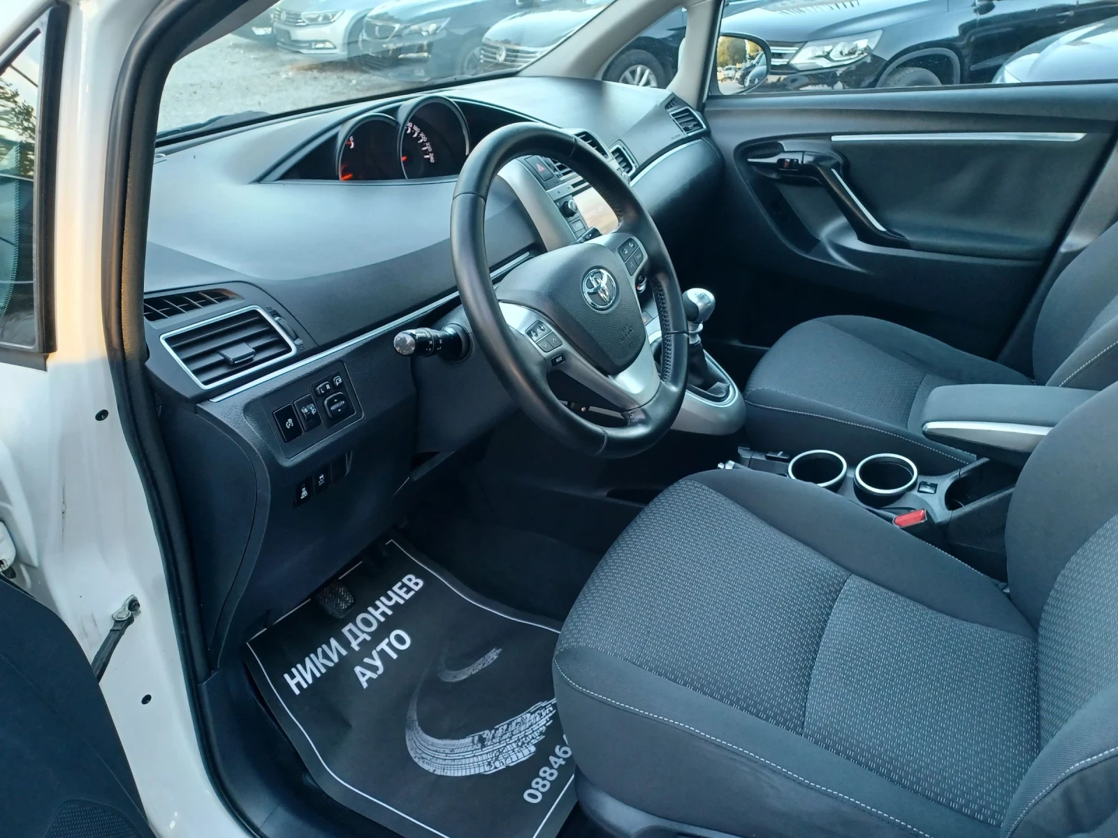Toyota Verso 2.0-124 D4D!6+ 1Navi! PANORAMA!CAMERA!FULL  - изображение 10