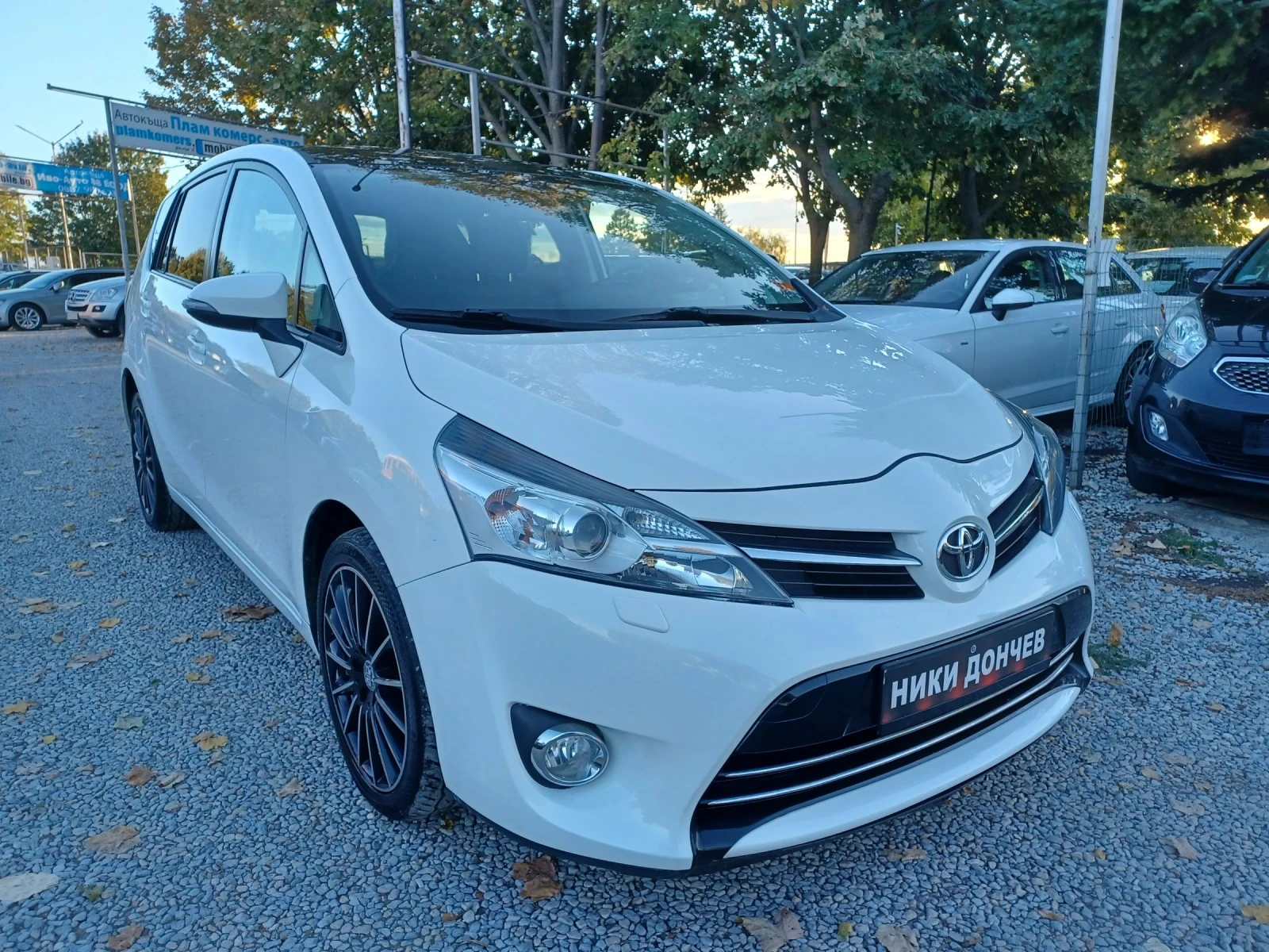 Toyota Verso 2.0-124 D4D!6+ 1Navi! PANORAMA!CAMERA!FULL  - изображение 3