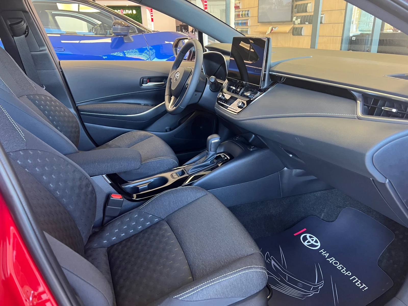 Toyota Corolla TS 1.8 Executive НОВ АВТОМОБИЛ  - изображение 7