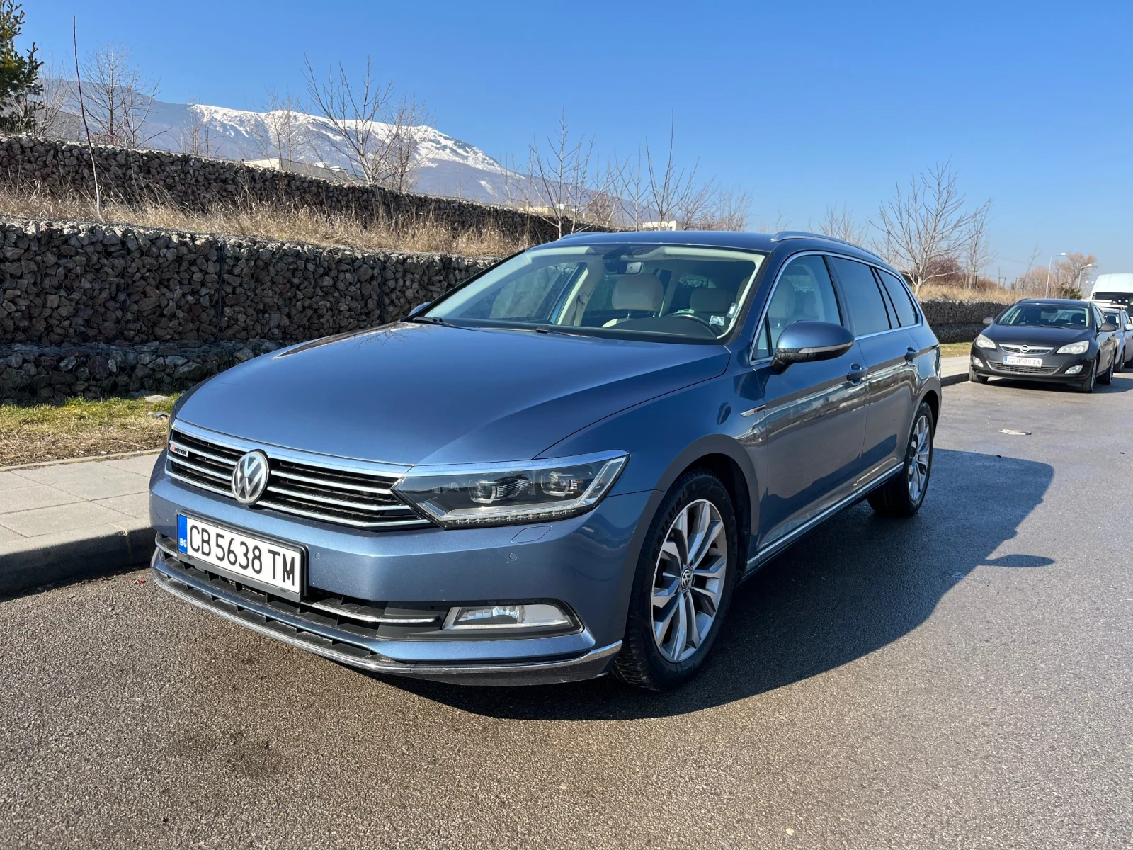 VW Passat 2.0 TDI 4MOTION 240PS